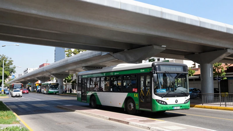 Metrobús 4: moderno, elevado y urbano