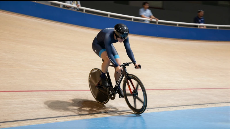 Ciclista veloz bajo luz brillante